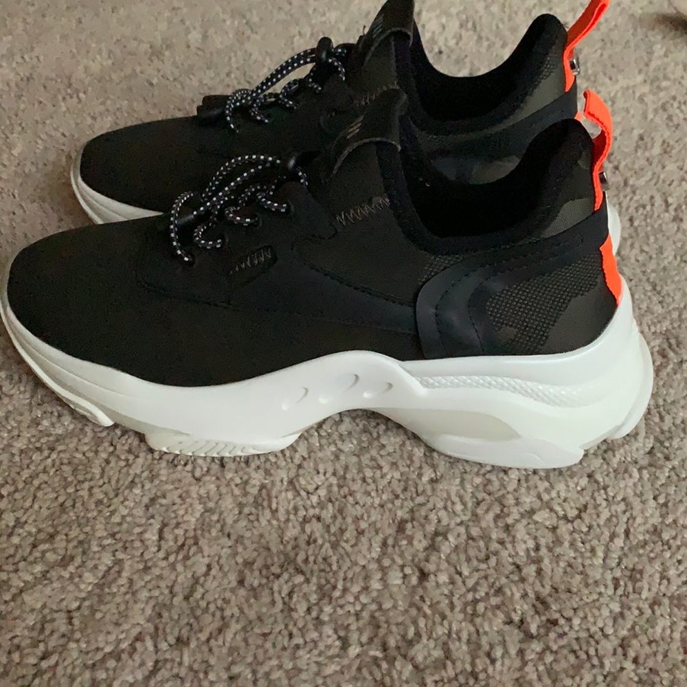 Steve Madden NY90 Myles army green and black